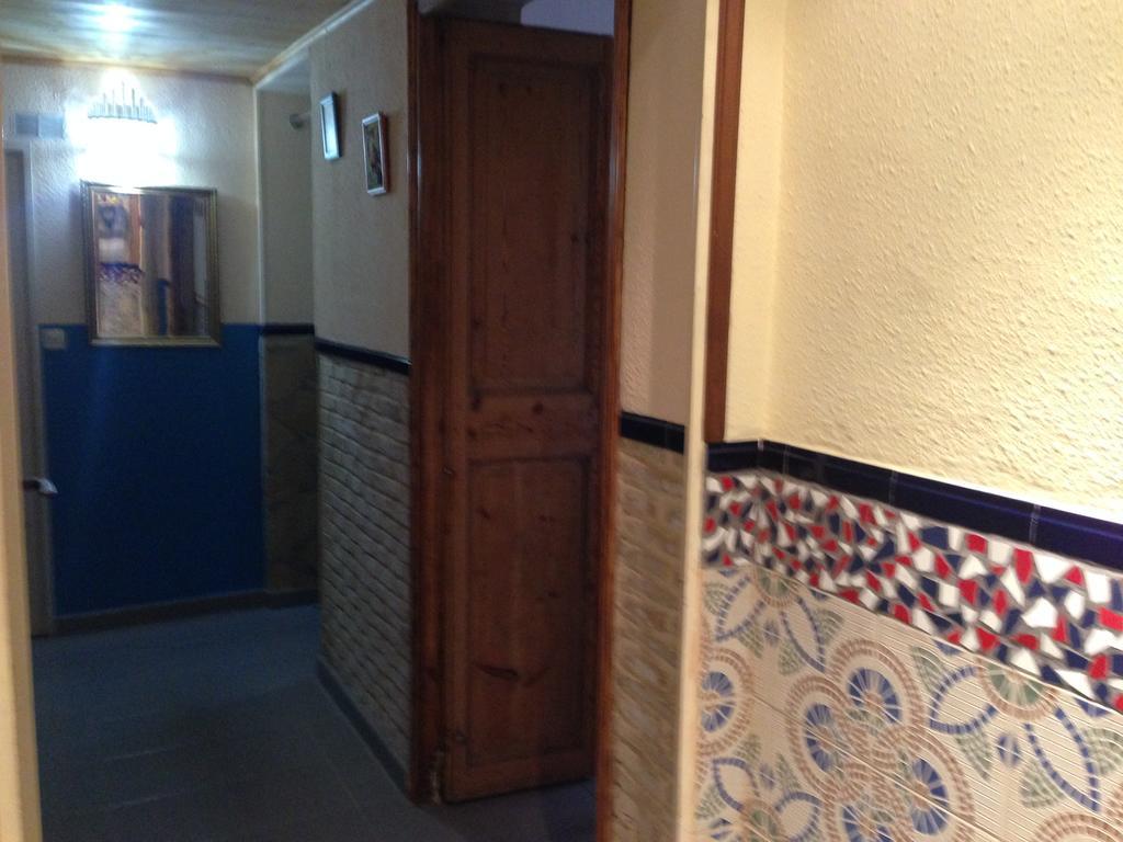 Pension Bertolin Barcelona Exterior photo